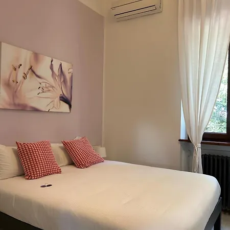 Violet Casa Giulietta *